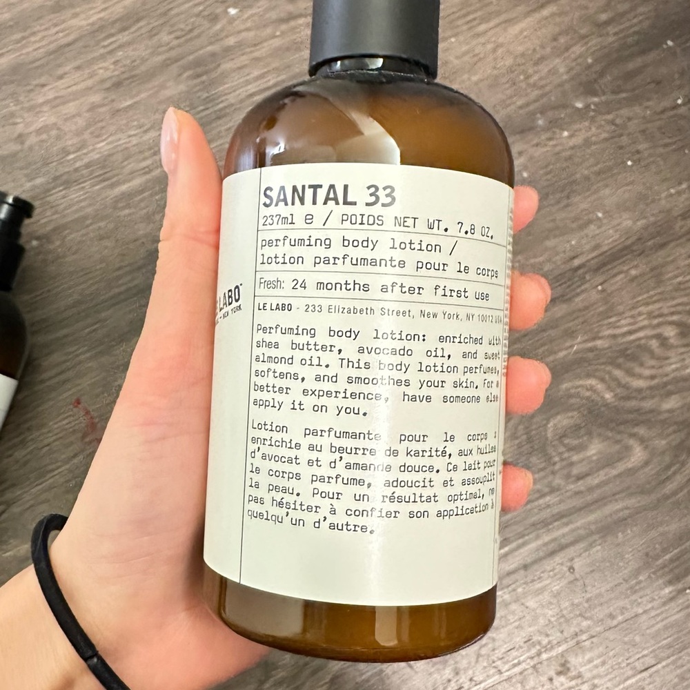 Le Labo Santal 33 Body Lotion - Black Cap and Brown Bottle